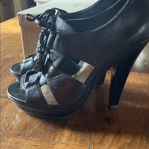 COACH Teagan Black Leather Platform Sandal 6 - Picture 5 of 7